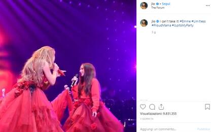 Jennifer Lopez, duetto con la figlia per inaugurare il tour. IL VIDEO