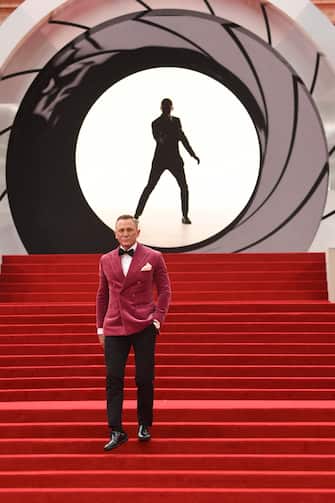Daniel Craig
