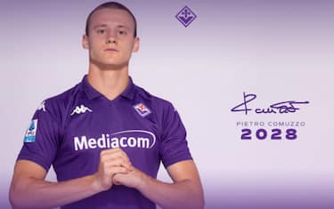 Fiorentina, Comuzzo rinnova contratto fino al 2028