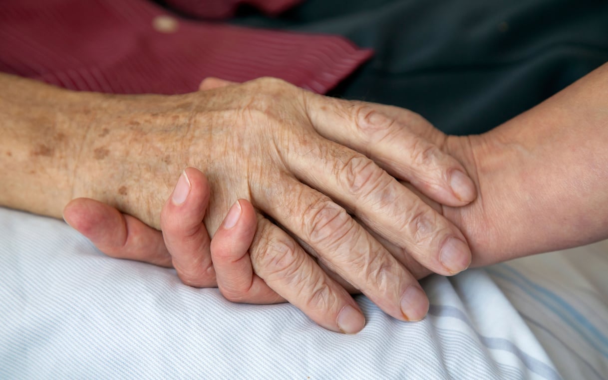 Fine vita, la Sardegna approva la legge sul suicidio assistito
