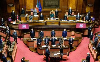 Senato - Comunicazioni del Presidente del Consiglio dei Ministri su eventuali ulteriori misure per l'emergenza Covid-19