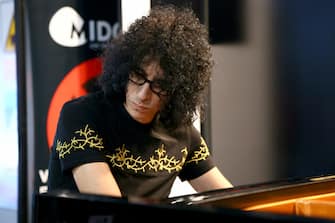 MILAN, ITALY - FEBRUARY 25:  Giovanni Allevi performs at MIDO 2017, the Milano Eyewear Show, during Milan Fashion Week FW17 on February 25, 2017 in Milan, Italy.  (Photo by Ernesto Ruscio/Getty Images for MIDO)