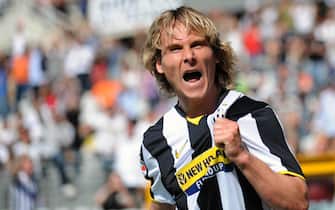 Juventus Czech midfielder Pavel Nedved celebrates after scoring his second goal during their Serie A football match Juventus  vs Lecce at Olympic Stadium  in Turin on  May 3, 2009. AFP PHOTO / GIUSEPPE CACACE (Photo credit should read GIUSEPPE CACACE/AFP/Getty Images)