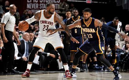 NBA, James vs George: partita epica vinta dai Cavs