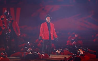 epa08995108 Canadian singer The Weeknd performs during the Halftime Show at the National Football League Super Bowl LV at Raymond James Stadium in Tampa, Florida, USA, 07 February 2021.  EPA/CJ GUNTHER