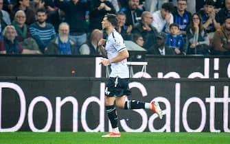 Udinese's Lazar Samardzic celebrates after scoring a goal  during  Udinese Calcio vs Inter - FC Internazionale, Italian soccer Serie A match in Udine, Italy, April 08 2024