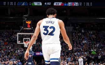 MINNEAPOLIS, MN - APRIL 12: Karl-Anthony Towns #32 of the Minnesota Timberwolves looks on against the LA Clippers during the 2022 Play-In Tournament on April 12, 2022 at Target Center in Minneapolis, Minnesota. NOTE TO USER: User expressly acknowledges and agrees that, by downloading and or using this Photograph, user is consenting to the terms and conditions of the Getty Images License Agreement. Mandatory Copyright Notice: Copyright 2022 NBAE (Photo by Jordan Johnson/NBAE via Getty Images)