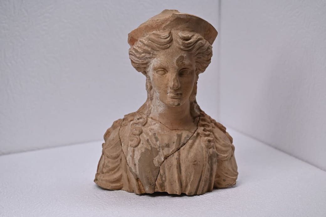 Uno dei reperti rinvenuti nel cantiere della linea ferroviaria Napoli – Bari. Courtesy Gruppo FS