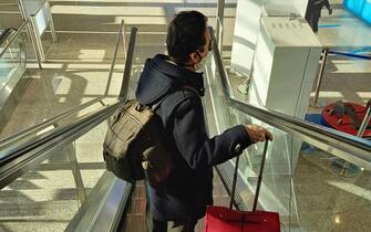 Natale: passeggeri in partenza oggi dall'aeroporto Leonardo Da Vinci di Fiumicino per le festività