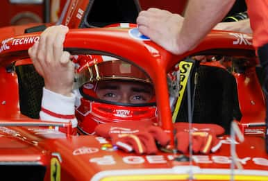 F1, qualifiche Gp Azerbaijan: pole Leclerc su Piastri, terzo Sainz