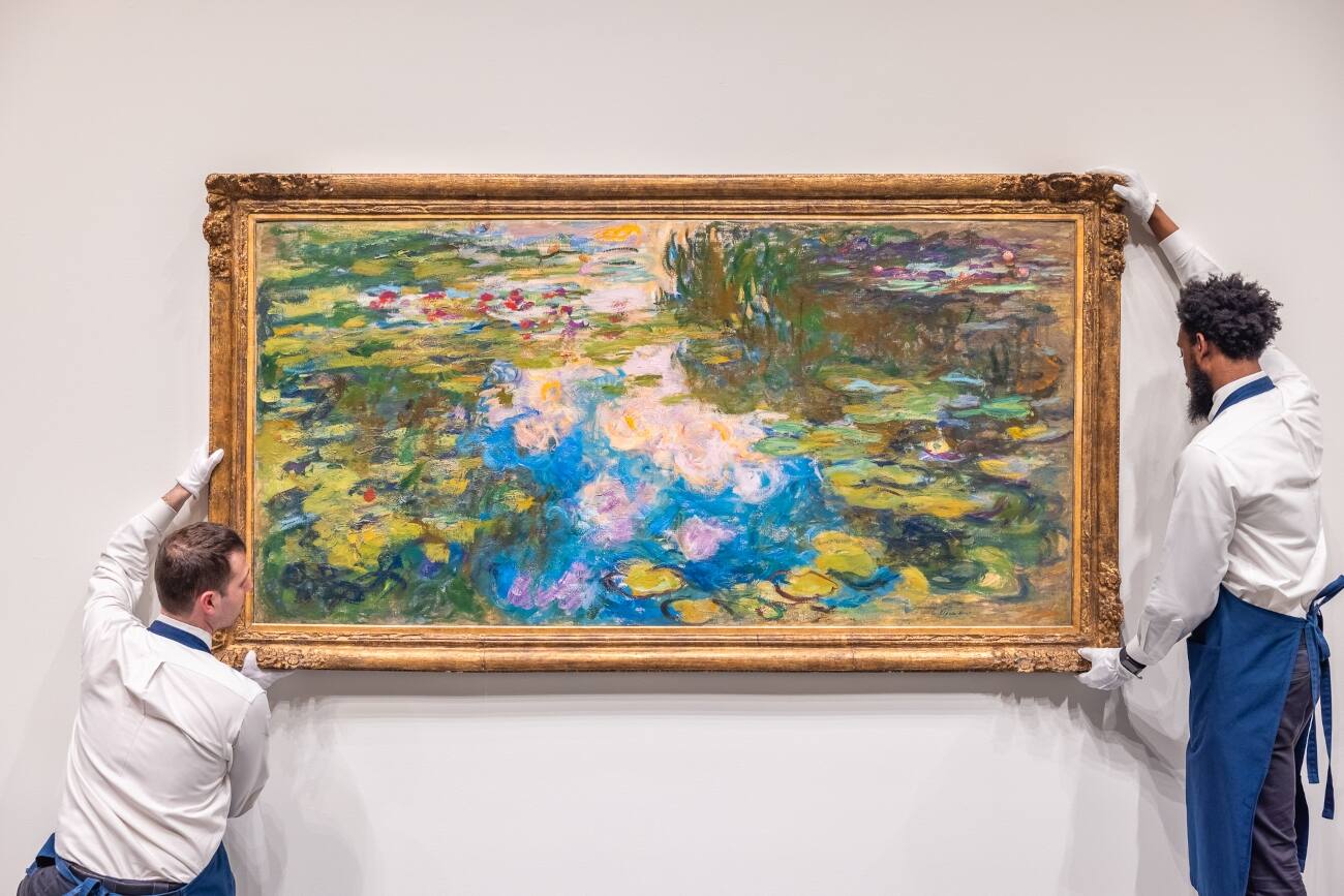 Claude-Monet-Le-Bassin-aux-Nymphéas-Sothebys-Gallery-Image-1-.jpg