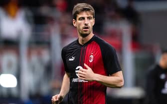 MILAN, ITALY - MAY 10: Matteo Gabbia of AC Milan warming up during the UEFA Champions League semi-final first leg match between AC Milan and FC Internazionale at San Siro on May 10, 2023 in Milan, Italy. (Photo by Marcio Machado/Eurasia Sport Images/Getty Images)