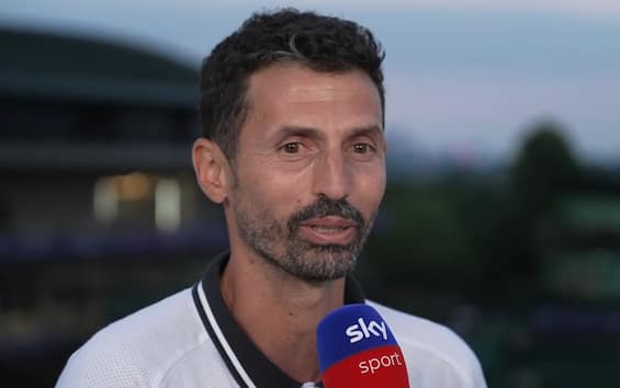 https://static.sky.it/editorialimages/b7423e9760abd1c0e3348ca079271374b86529b1/skysport/it/tennis/video/2025/07/13/vagnozzi-sinner-wimbledon-intervista-video/vagnozzi_screen_1.jpg?im=Resize,width=565