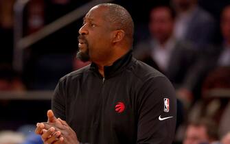 NEW YORK, NEW YORK - APRIL 10:  Assistant Coach Adrian Griffin of the Toronto Raptors directs the team during the first half against the New York Knicks at Madison Square Garden on April 10, 2022 in New York City. NOTE TO USER: User expressly acknowledges and agrees that, by downloading and or using this photograph, User is consenting to the terms and conditions of the Getty Images License Agreement. (Photo by Elsa/Getty Images)