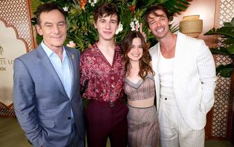 08-the-white-lotus-3-finale-cast-getty - 1
