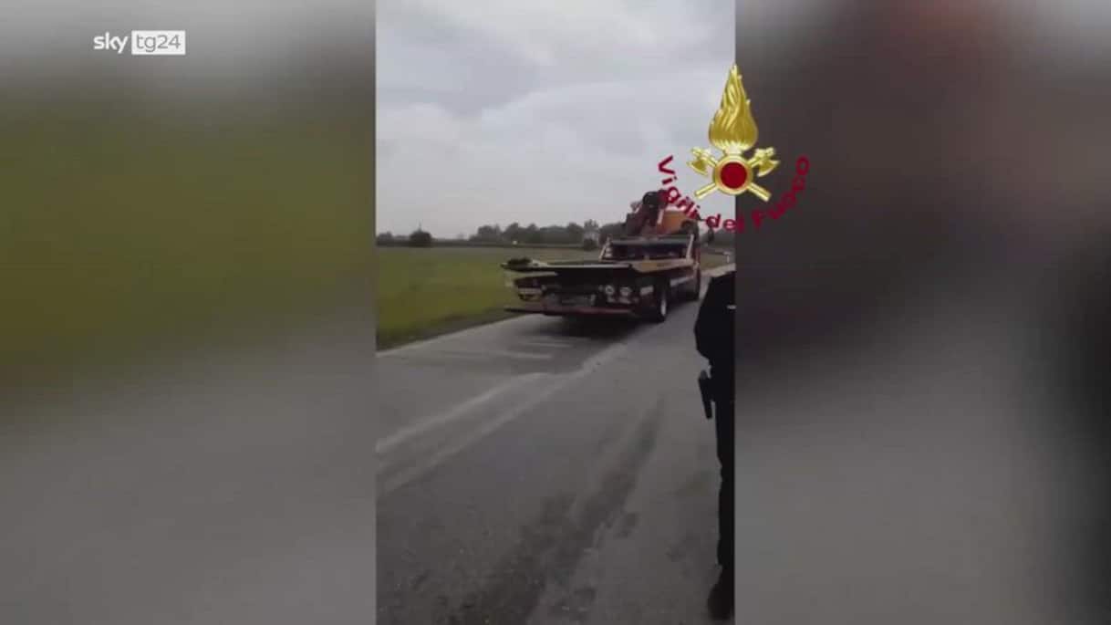 oderzo incidente tra auto e bus studenti morto conducente da Tg24.sky.it oderzo incidente tra auto e bus studenti morto conducente