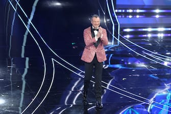 SANREMO, ITALY - FEBRUARY 09: Amadeus attends the 74th Sanremo Music Festival 2024 at Teatro Ariston on February 09, 2024 in Sanremo, Italy. (Photo by Daniele Venturelli/Daniele Venturelli/Getty Images )