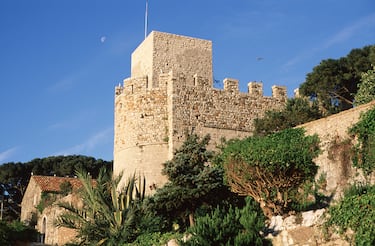 6.	Il Musée de la Castre 