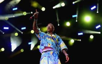 LOCARNO, SWITZERLAND - JULY 12: Sfera Ebbasta performs on stage during Moon & Stars Festival on July 12, 2019 in Locarno, Switzerland.  (Photo by Pier Marco Tacca/Redferns)
