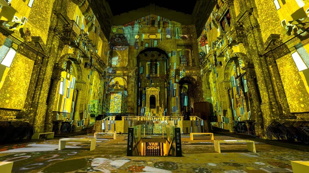 Inside_Klimt._Opera_Laboratori.jpg