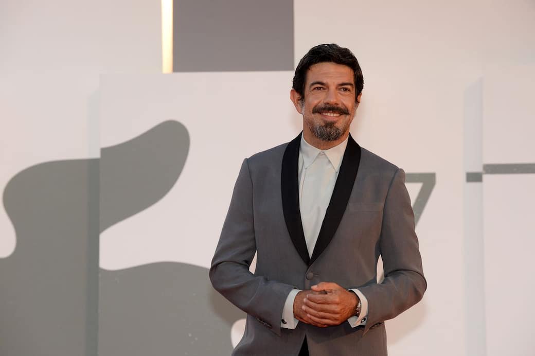 59671-Red_Carpet_-_PADRENOSTRO_-_Pierfrancesco_Favino_Credits_La_Biennale_di_Venezia_-_Foto_ASAC_photo_Giorgio_Zucchiatti_.jpg