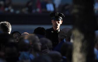 Un poliziotto alle commemorazioni 11 settembre