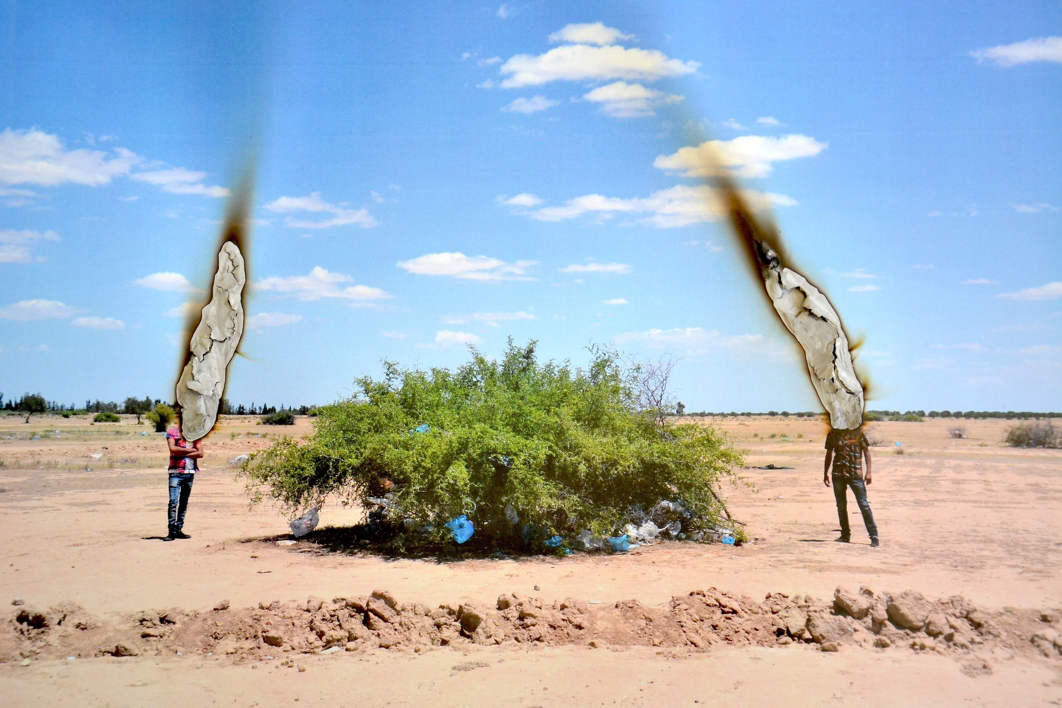 Hicham_Benohoud_Kairouan_2016_Stampa_fotografica_cm_15_x_21_Courtesy_l’artista.jpg