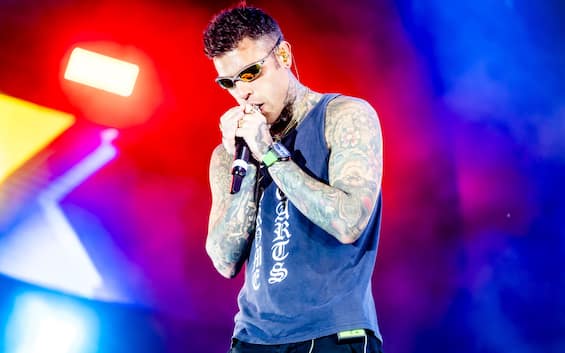 Allucinazione collettiva, la canzone di Fedez per Chiara Ferragni