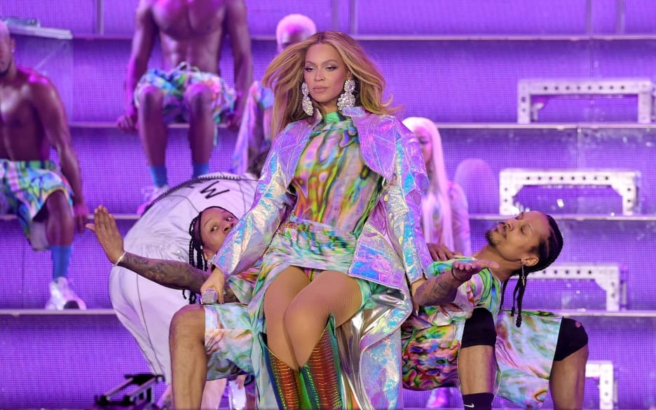 Beyoncé durante il concerto del "Renaissance World Tour" a Stoccolma