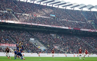 ESCLUSIVA MILAN 
Foto LaPresse - Spada
02 Febbraio 2020 - Milano  (Italia) 
Sport Calcio 
A.C. Milan- Stagione 2019-2020 - Serie A 
Milan vs  Hellas Verona 
Nella foto: Hakan Calhanoglu gol 1-1

EXCLUSIVE MILAN 
Photo LaPresse - Spada
February 02 , 2020 Milan ( Italy ) 
Sport Soccer
A.C. Milan- Season 2019-2020 - Serie A 
Milan vs Hellas Verona 
In the pic:  Hakan Calhanoglu goal 1-1