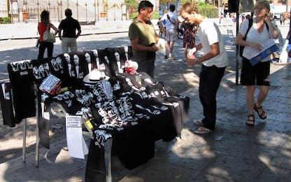 Agrigento, sindaco vieta la vendita di souvenir inneggianti alla mafia