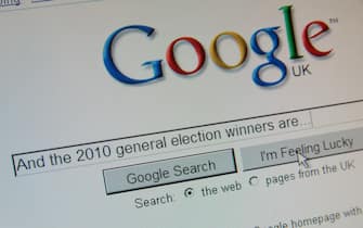 Google search "And the 2010 general election winners are..." with cursor on "I'm Feeling Lucky"