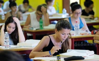 Maturità: Seneca al classico, bici con ruote quadrate allo scientifico