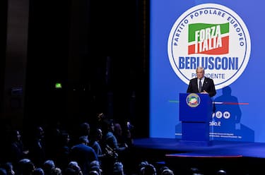 Il ministro degli Esteri e vice premier, Antonio Tajani, durante il suo intervento nella prima giornata del Congresso Nazionale di Forza Italia a Roma, 23 febbraio 2024. ANSA/RICCARDO ANTIMIANI