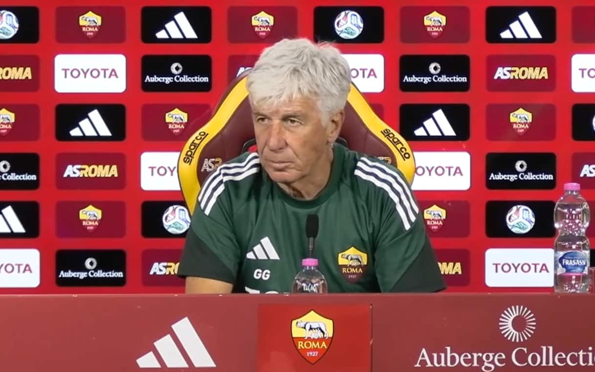 https://static.sky.it/editorialimages/baced52f87c3c972ad230dd36596a22772fd3258/skysport/it/calcio/serie-a/2025/11/01/milan-roma-gasperini-conferenza-video/gasperini_conferenza_screen.jpg?im=Resize,width=1218