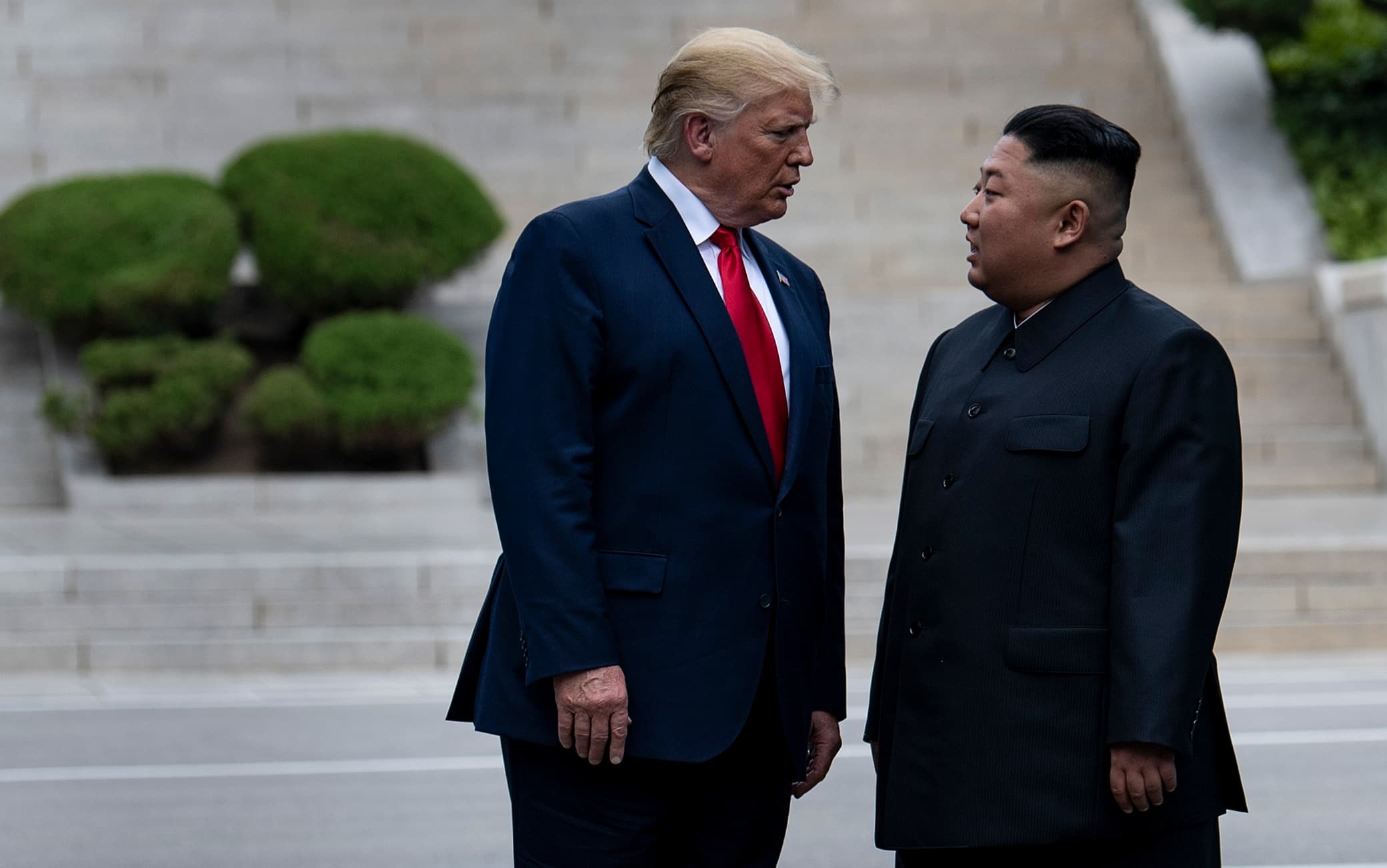 Kim Jong-un con il presidente degli Stati Uniti Donald Trump, giugno 2019 Kim Jong-un e Donald Trump