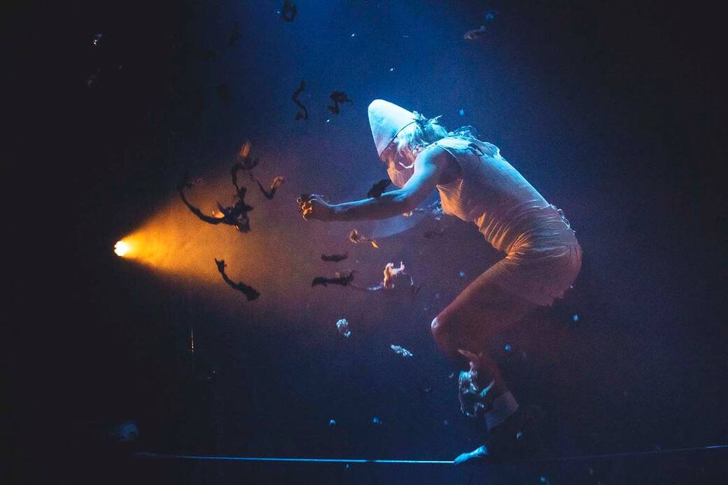 Firenze_Oraison_di_Cirque-Théâtre_Rasposo_©ryo_ichii.jpg