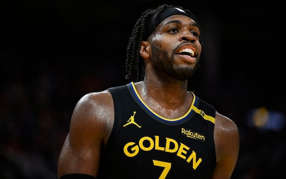 https://static.sky.it/editorialimages/bae901665479711bb05ab9ab8476e11ab25b7a94/skysport/it/nba/video/2025/05/07/nba-buddy-hield-pantaloncini-sbagliati-video/hield.jpg?im=Resize,width=565