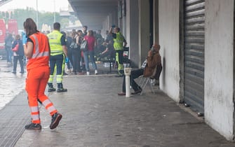 Foto Valentina Stefanelli /LaPresse
2 Giugno 2023 Roma, Italia - Cronaca -Roma, Incendio in palazzo in ristrutturazione in via Edoardo D' Onofrio Colli Aniene. Nella foto l'intervento dei Vigili del Fuoco e delle Forze dell'ordine