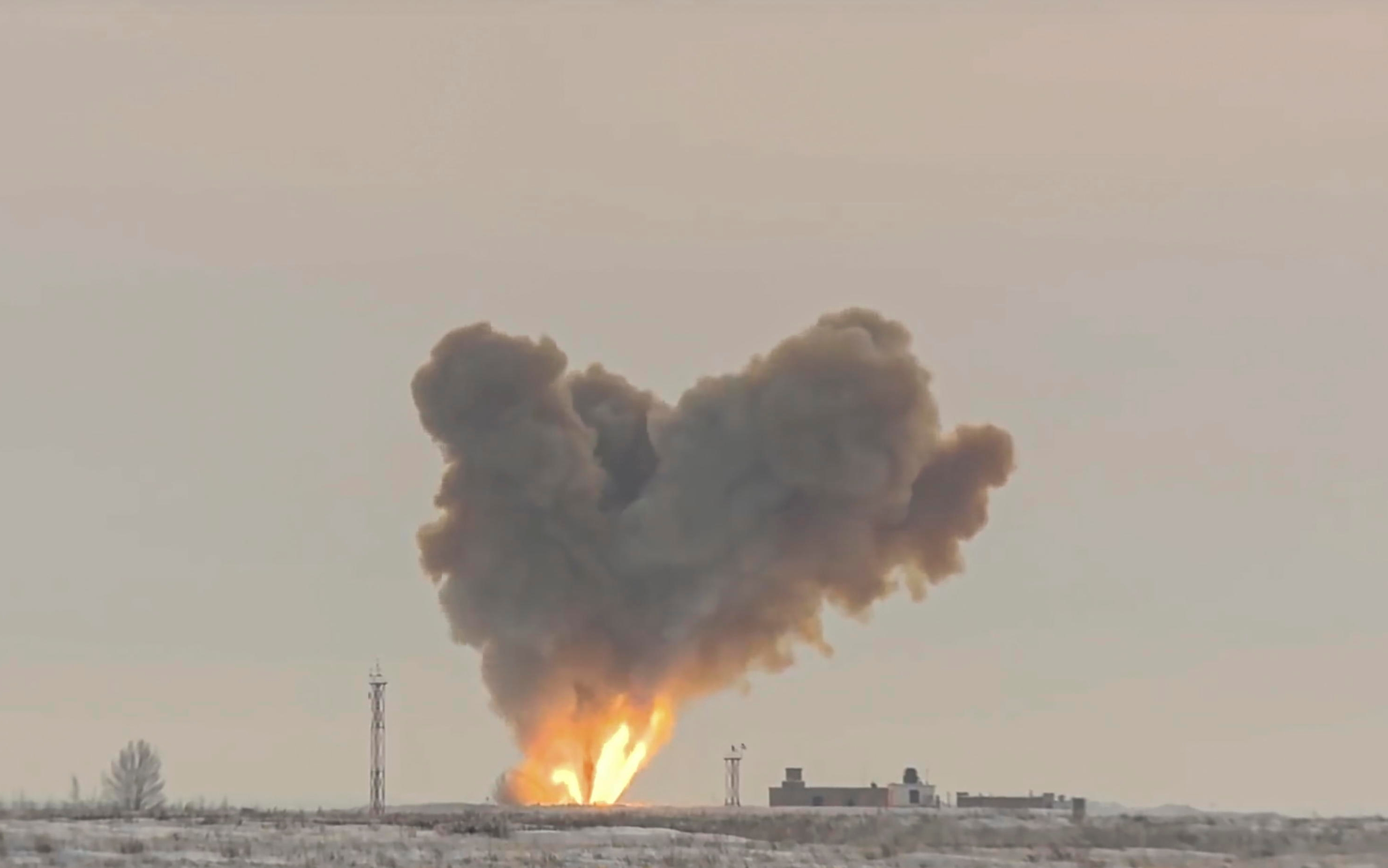 Russia, Putin posiziona il missile nucleare Avangard può colpire un