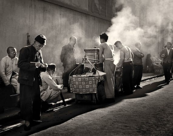 Fan Ho, Coolies and Hawkers, 1958 © Fan Ho Estate, Blue Lotus Gallery