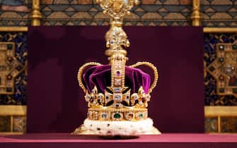 LONDON, UNITED KINGDOM - JUNE 4:  St Edward's Crown is pictured during a service to celebrate the 60th anniversary of the Coronation of Queen Elizabeth II at Westminster Abbey, on June 4, 2013 in London, England. (Photo by  Jack Hill - WPA Pool /Getty Images)