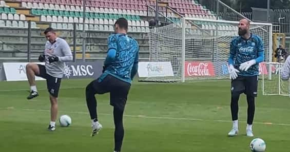 https://static.sky.it/editorialimages/bba4396486ca57908b3656252283854b76862a53/skysport/it/calcio/serie-a/video/2025/07/30/napoli-milinkovic-savic-allenamento-news-video-1026990/Milinkovic_Savic_Napoli_Allenamento_social.jpg?im=Resize,width=565