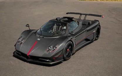 Abu Dhabi, asta supercar: Pagani Zonda a 6,8 mln