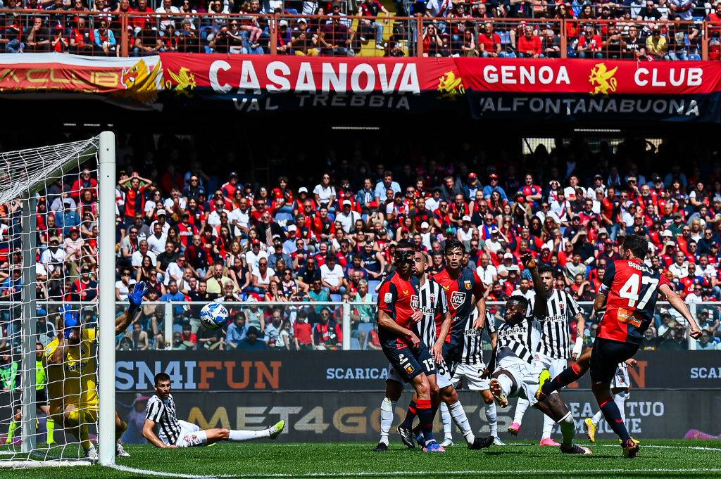 Genoa derrota Ascoli e retorna à Série A do Campeonato Italiano