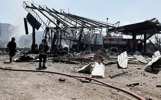 Esplosione a Roma, morto Claudio Ercoli: era uno dei due feriti più gravi Esplosione a Roma, morto Claudio Ercoli: era uno dei due feriti più gravi