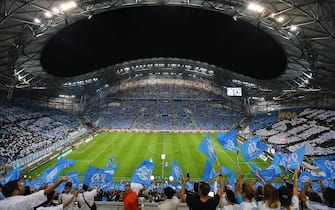 epa05064700 UEFA EURO 2016 STADIUMS

Picture taken on 20 September 2015 of an interior view of the Stade Velodrome in Marseille, southern France, during the French Ligue 1 soccer match between Olympique Marseille and Olympique Lyon. With a capacity of 67,394 seats, the Stade Velodrome is the home ground of French Ligue 1 soccer club Olympique Marseille and will be one of the venues of the UEFA EURO 2016 soccer championship.  EPA/GUILLAUME HORCAJUELO