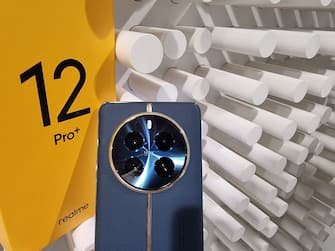 realme 12 pro+ 5G