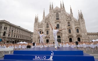 roberto bolle ondance milano duomo ballo in bianco