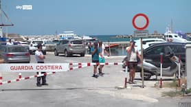Turista polacco annega a Trappeto, due amici salvati dai bagnini